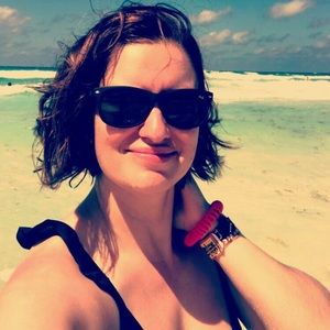 Meet your Posher, Bertha